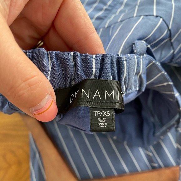 Cute sailers dress - Picture 3 of 7